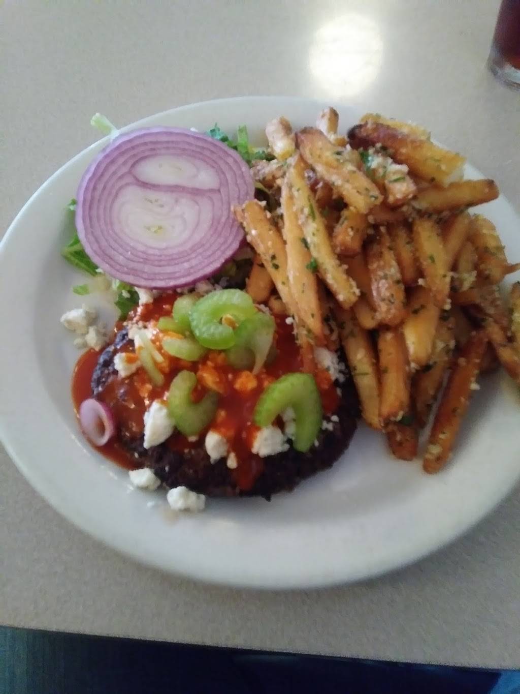 Mikes At the Crossroads | restaurant | 7665 Old Redwood Hwy, Cotati, CA 94931, USA | 7076659999 OR +1 707-665-9999