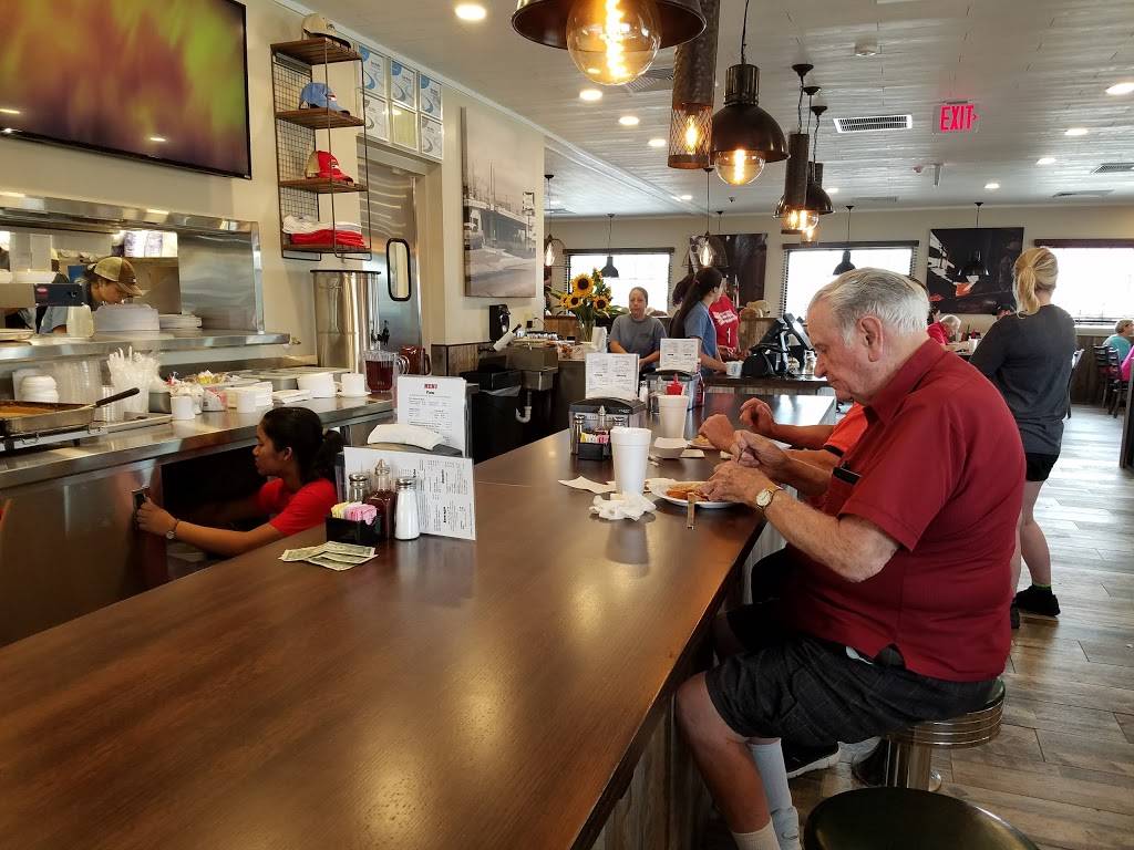 Stameys Barbecue | restaurant | 2812 Battleground Ave, Greensboro, NC 27408, USA | 3362889275 OR +1 336-288-9275