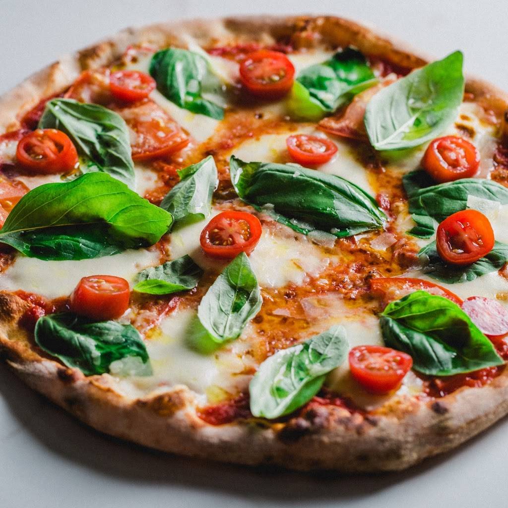 Woodstone Pizzeria | restaurant | Chino Hills, CA 91709, USA | 9093930113 OR +1 909-393-0113