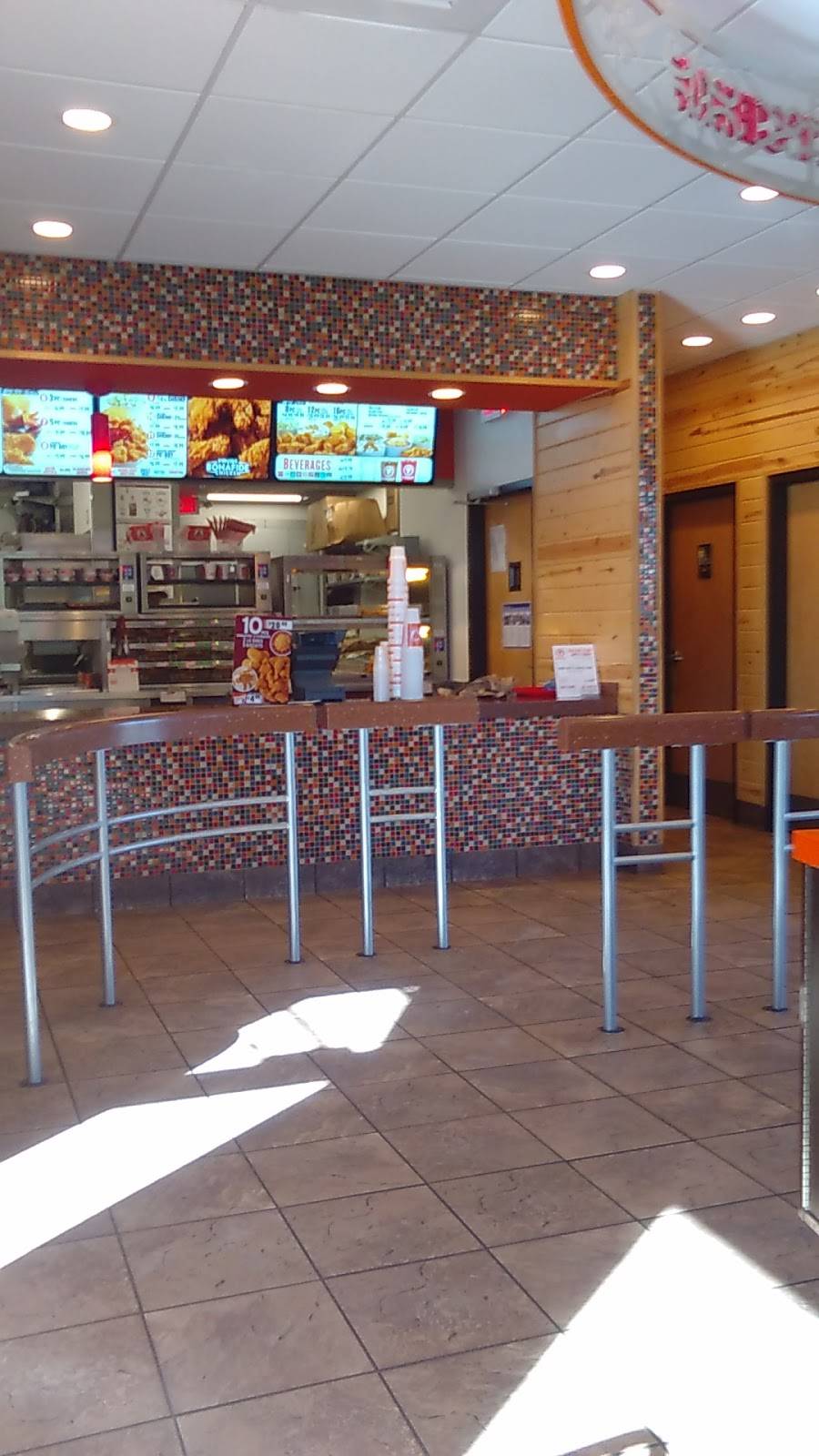 Popeyes Louisiana Kitchen | restaurant | 2175 Southwest, County Hwy 484, Ocala, FL 34473, USA | 3524841800 OR +1 352-484-1800