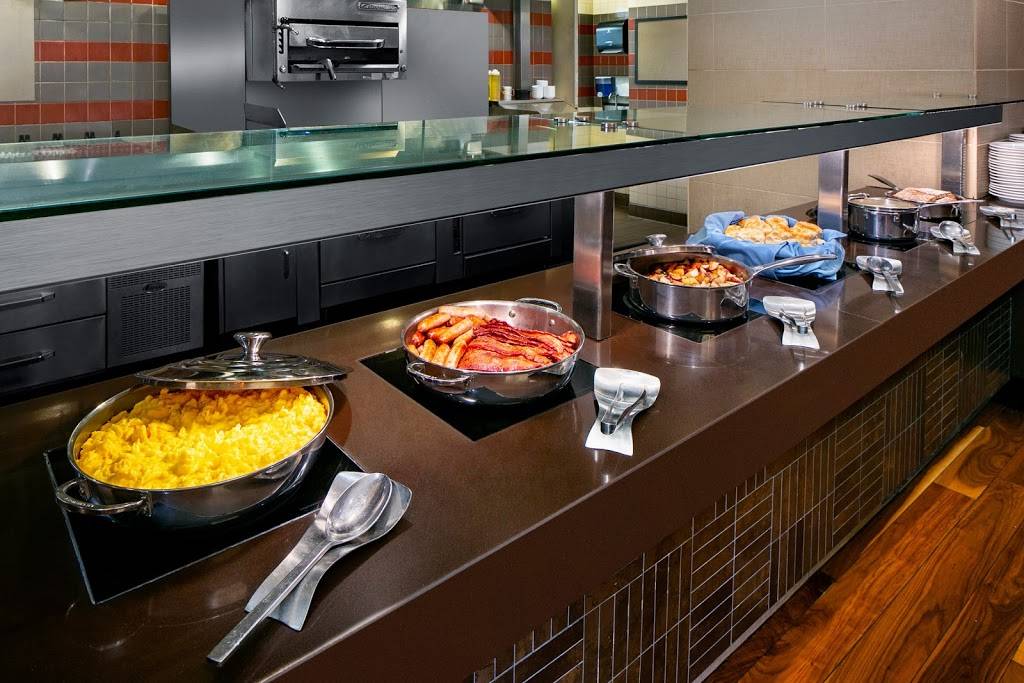 Harvest Kitchen | Bar | restaurant | 400 W Waterman St, Wichita, KS 67202, USA | 3166136300 OR +1 316-613-6300