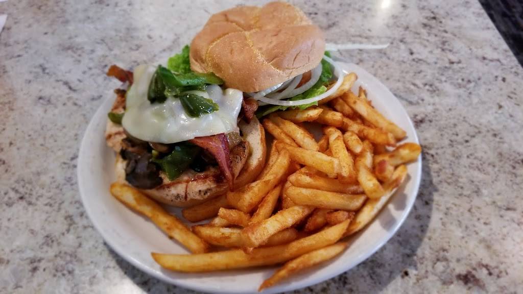 Copper Monkey West | restaurant | 14209 W Newberry Rd, Newberry, FL 32669, USA | 3523636338 OR +1 352-363-6338