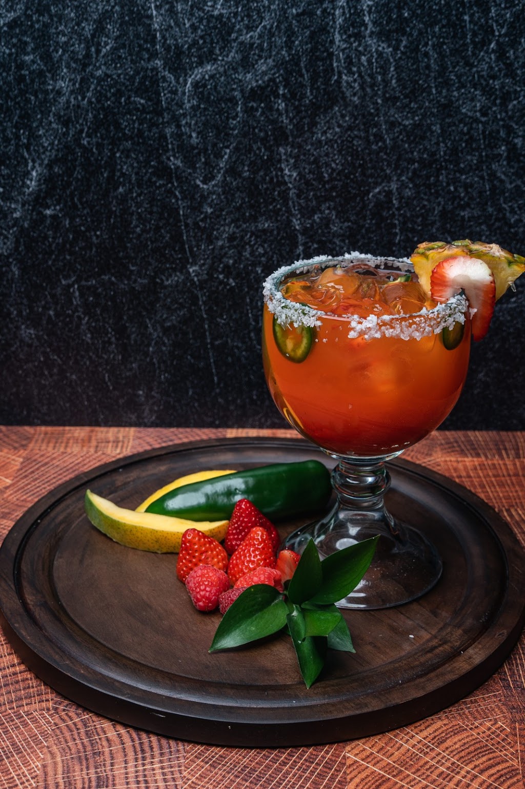 Arias Place Bar & Restaurant | restaurant | 12 Hampshire St, Methuen, MA 01844, USA | 9787485133 OR +1 978-748-5133