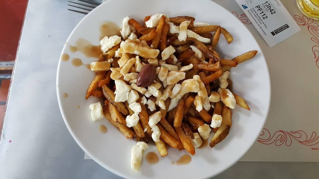 Patati Patata Friterie de Luxe | restaurant | 4177 Boul St-Laurent, Montréal, QC H2W 1Y7, Canada | 5148440216 OR +1 514-844-0216