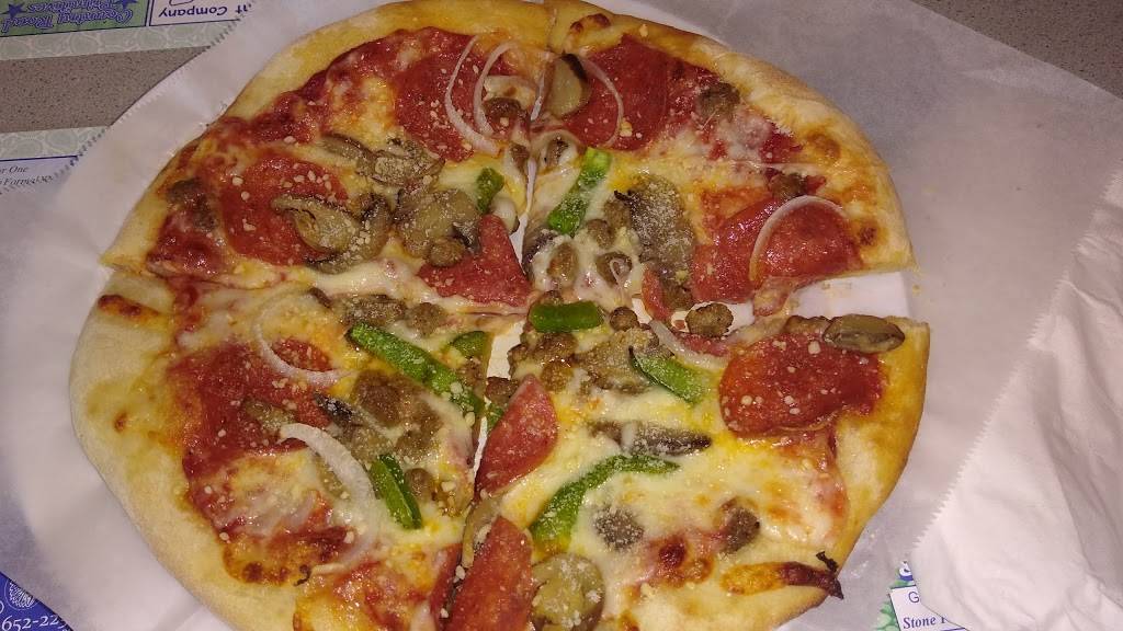 Marios Italian Eatery | restaurant | 314 E Main St, Frostburg, MD 21532, USA | 3016871035 OR +1 301-687-1035