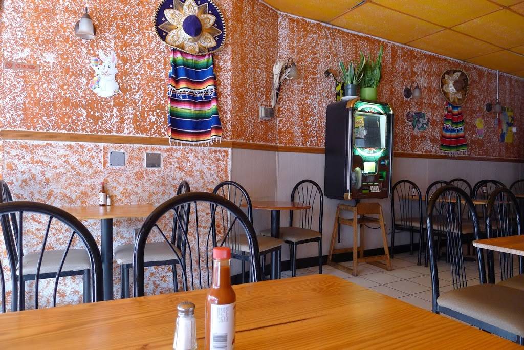 New Mexico Place | restaurant | 189 Graham Ave, Brooklyn, NY 11206, USA | 7183024573 OR +1 718-302-4573