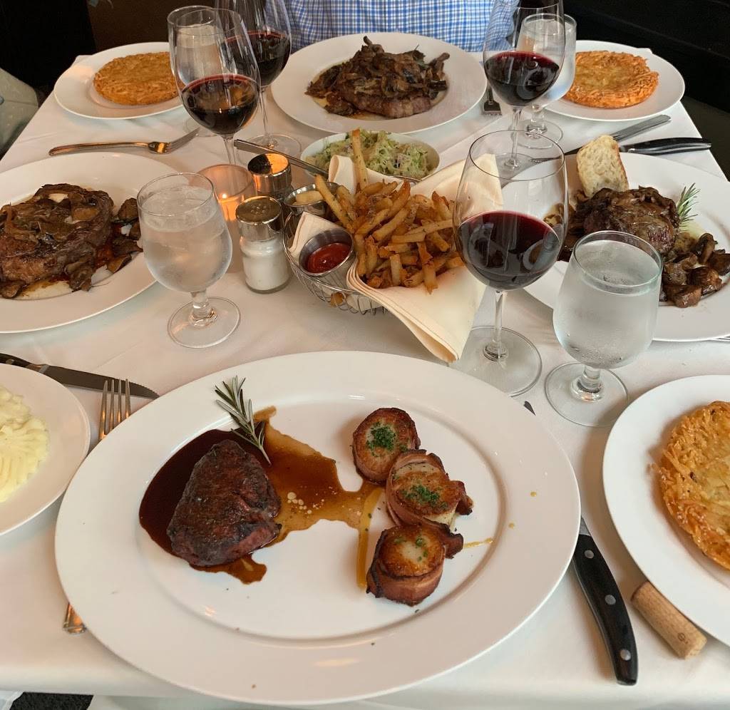 Johnny Delmonicos Steakhouse | restaurant | 130 S Pinckney St, Madison, WI 53703, USA | 6082578325 OR +1 608-257-8325