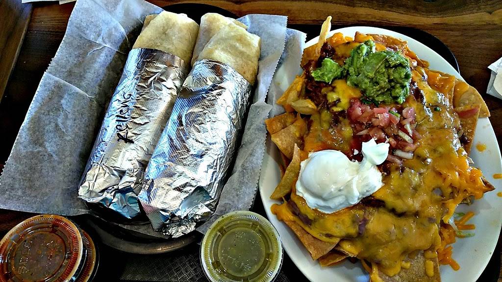 Bobbis Mexican Grill and BBQ | restaurant | 302 N Lantana St, Camarillo, CA 93010, USA | 8054840103 OR +1 805-484-0103