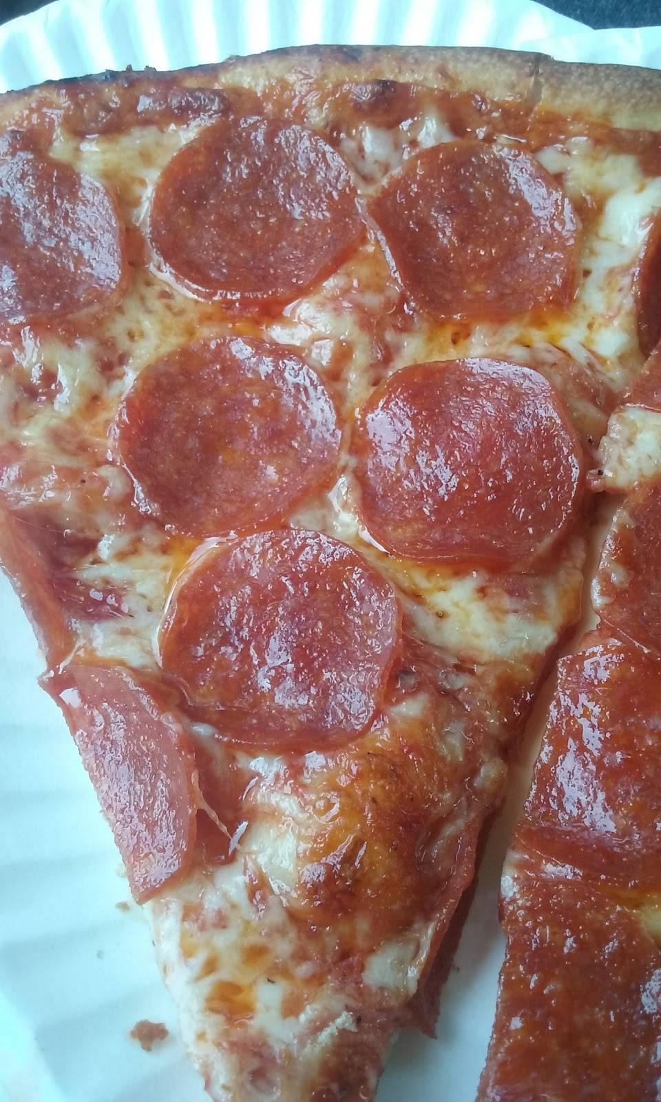 Broadways Best Pizza | meal delivery | 483 E Broadway, Boston, MA 02127, USA | 6172681228 OR +1 617-268-1228