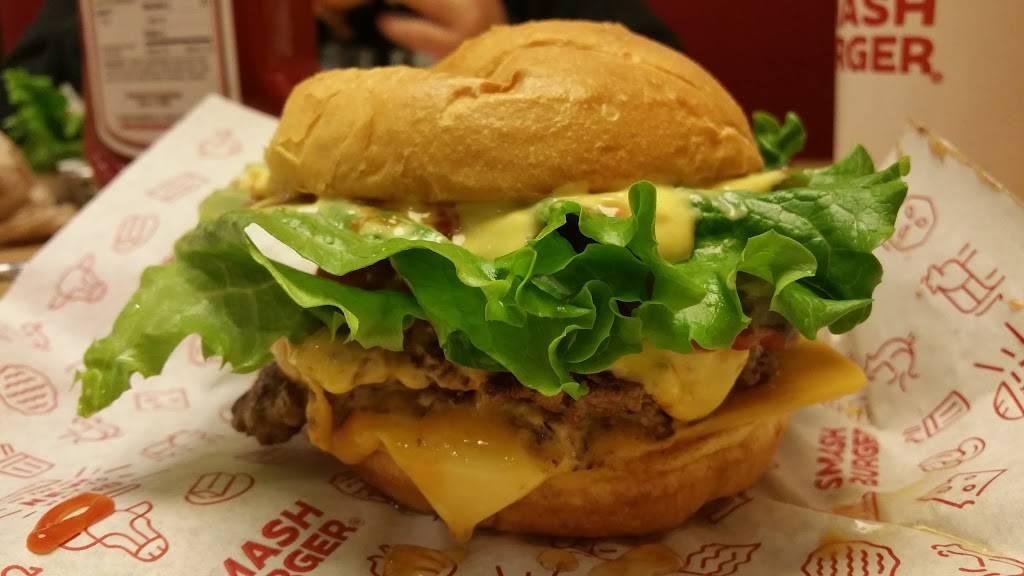 Smashburger | restaurant | 1735 E Big Beaver Rd, Troy, MI 48083, USA | 2485240420 OR +1 248-524-0420