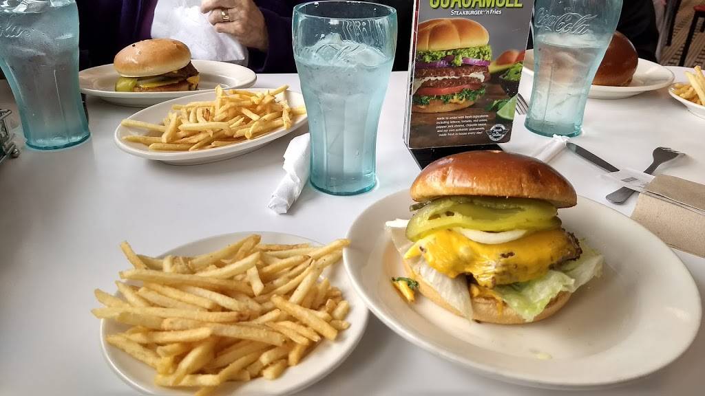 Steak n Shake | restaurant | 1125 Interstate Dr, Cookeville, TN 38501, USA | 9315256742 OR +1 931-525-6742