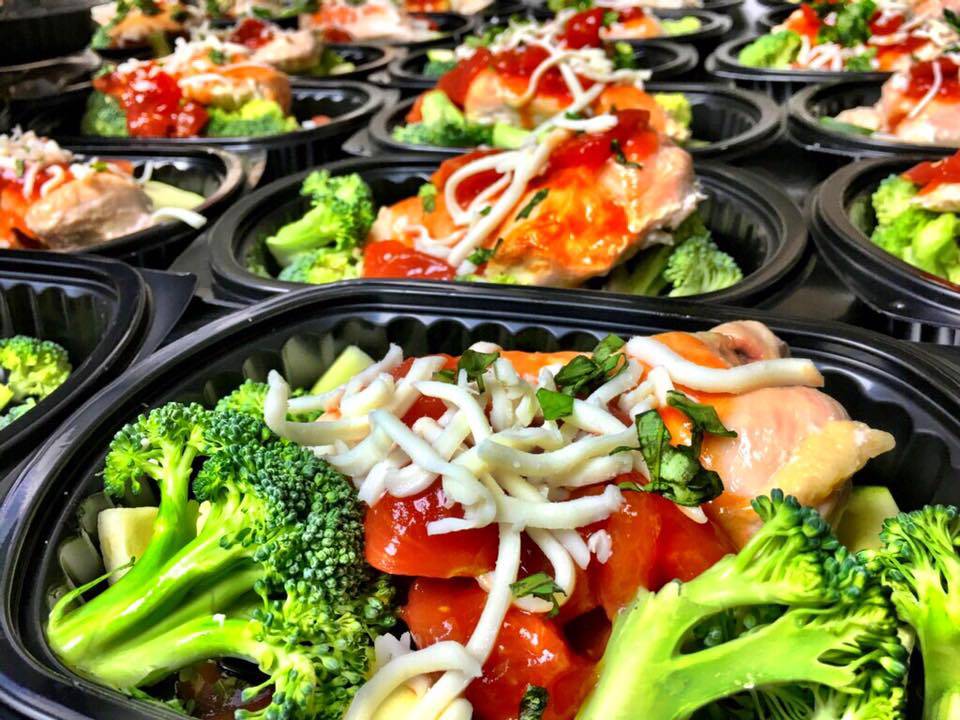 Clean Eatz | cafe | 5139 Tuscarawas St W, Canton, OH 44708, USA | 3308447400 OR +1 330-844-7400