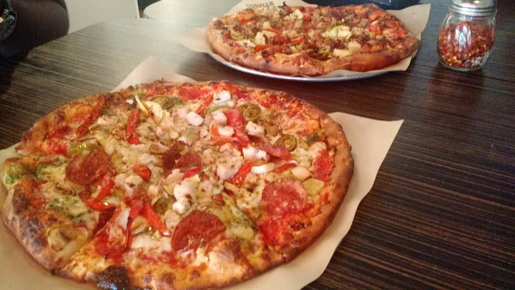 Pizza Studio | restaurant | 528 Gateway Dr, Brooklyn, NY 11239, USA | 7189641101 OR +1 718-964-1101