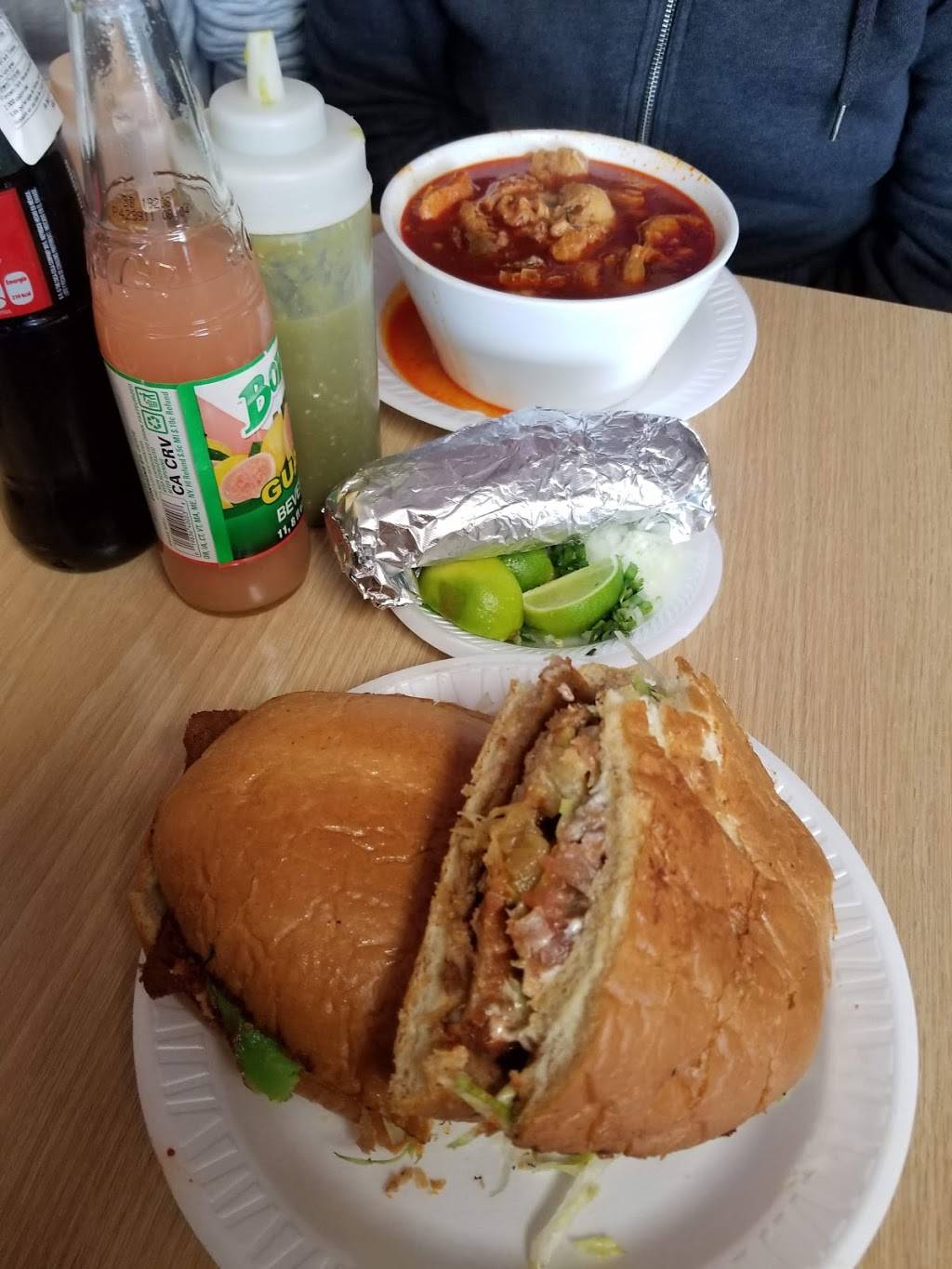 Torta La Hechizera | restaurant | 119 W Jefferson Blvd, Dallas, TX 75208, USA | 2149462313 OR +1 214-946-2313