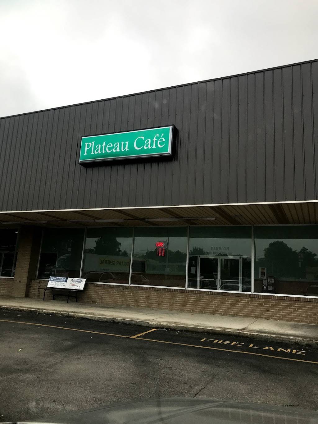 Plateau Cafe | restaurant | 331 N Main St, Jamestown, TN 38556, USA | 9317527788 OR +1 931-752-7788