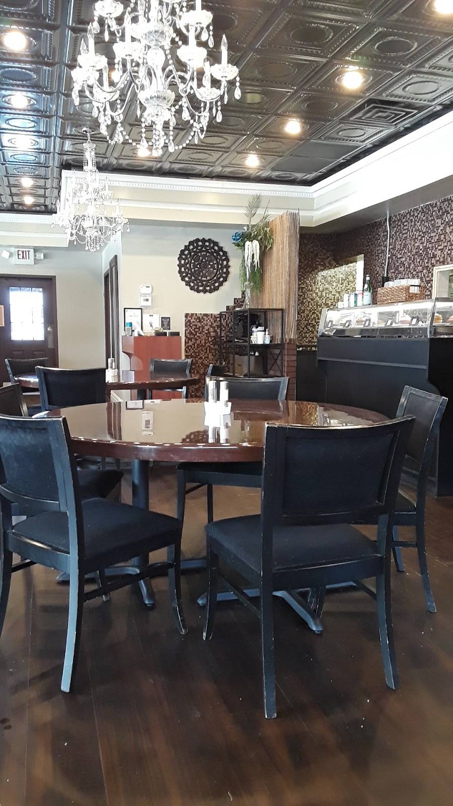 Prime 10 | restaurant | 15600 W 10 Mile Rd #17, Southfield, MI 48075, USA | 2483277344 OR +1 248-327-7344