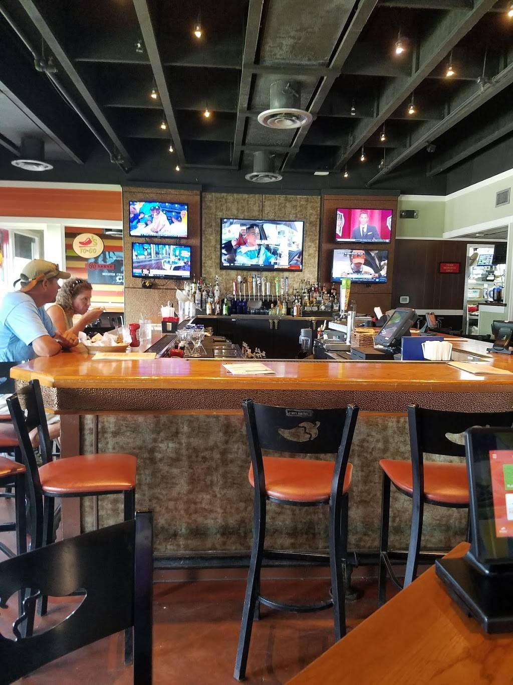 Chilis Grill & Bar | restaurant | 3220 NE Evangeline Throughway, Lafayette, LA 70507, USA | 3372668013 OR +1 337-266-8013