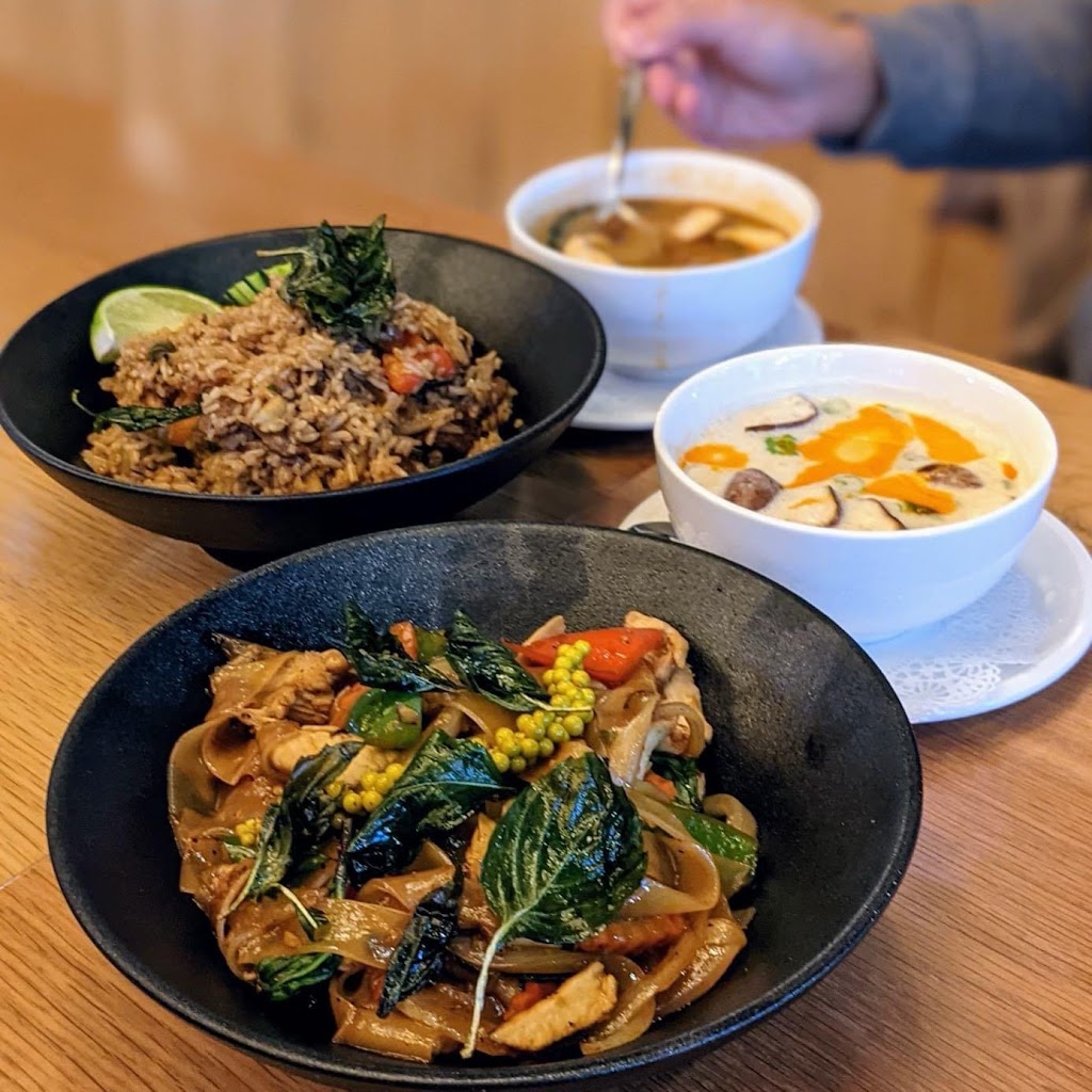 26 Thai Kitchen (The Battery) | restaurant | 925 Battery Ave SE Suite 1100-3, Atlanta, GA 30339, USA | 6784016415 OR +1 678-401-6415