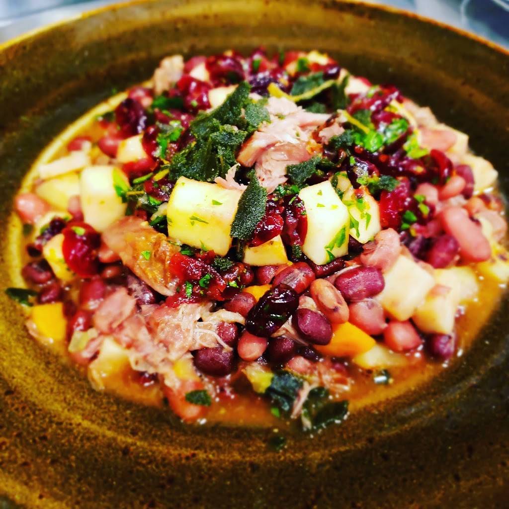 Latham House Tavern | restaurant | 9 Main St, Lyme, NH 03768, USA | 6037959995 OR +1 603-795-9995