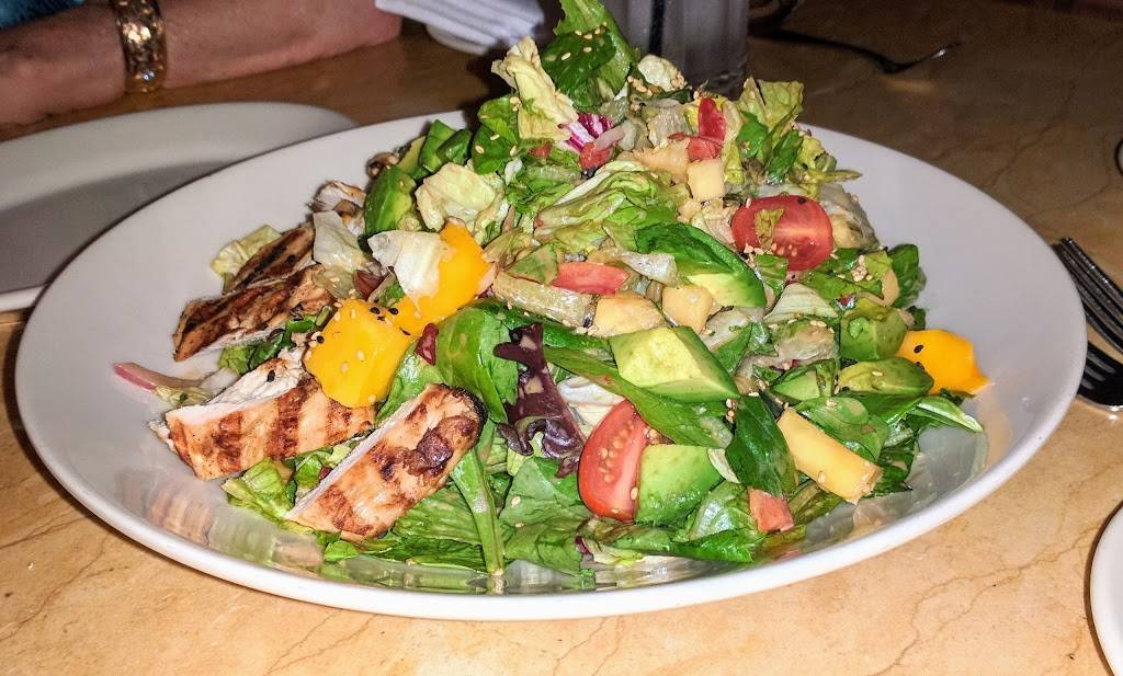 The Cheesecake Factory | restaurant | 30 Mall Dr W, Jersey City, NJ 07310, USA | 2018765810 OR +1 201-876-5810