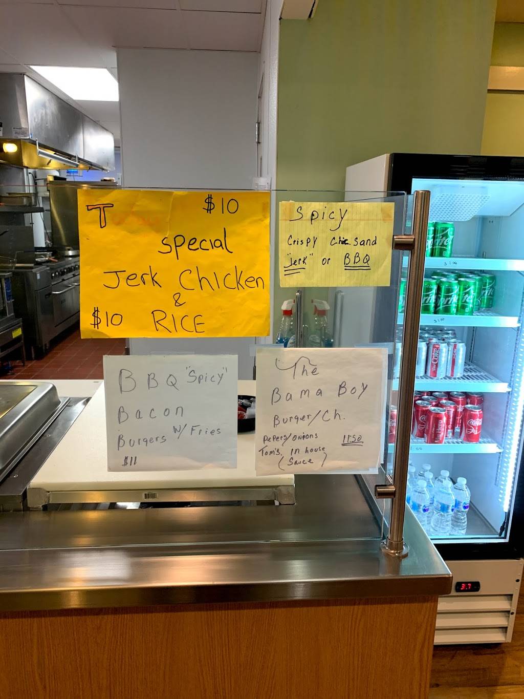 Brava Cafe | restaurant | 2021 E Hennepin Ave #190, Minneapolis, MN 55413, USA | 6126704016 OR +1 612-670-4016