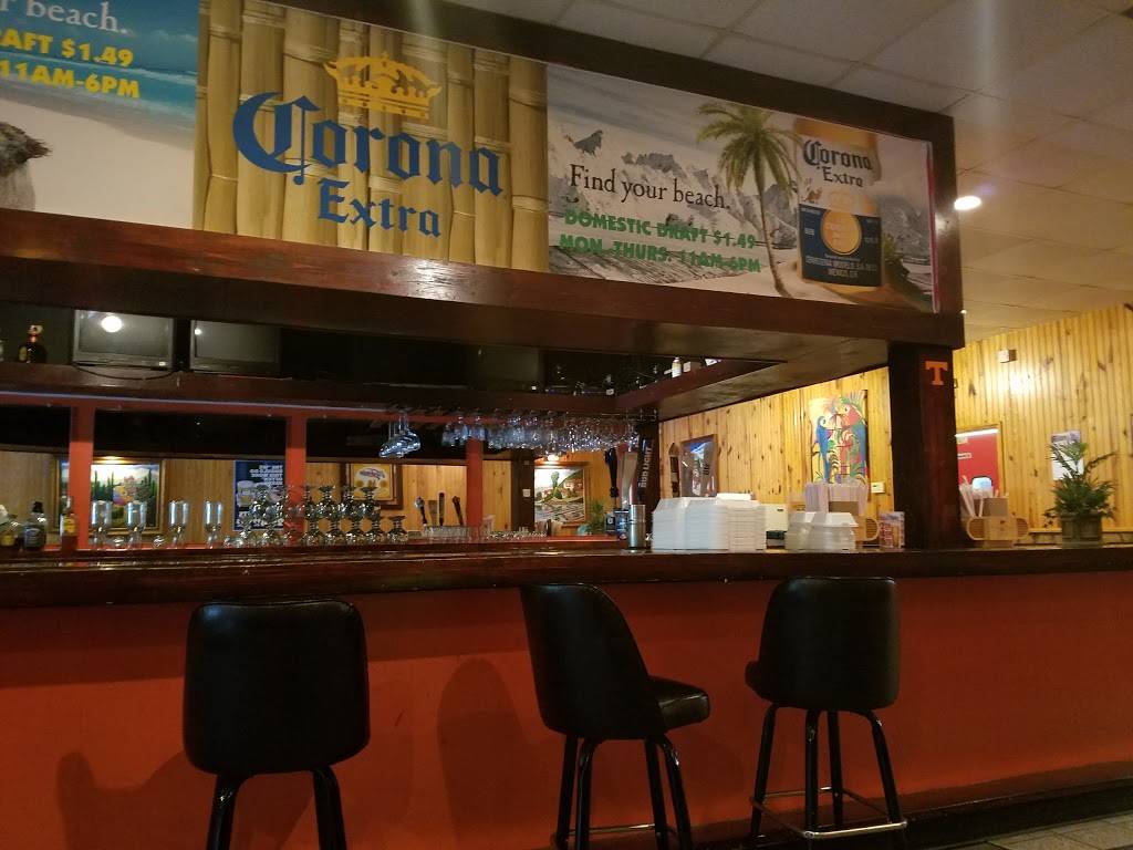 Casa Mexicana | restaurant | 840 Overton Plaza, Livingston, TN 38570, USA | 9318238875 OR +1 931-823-8875