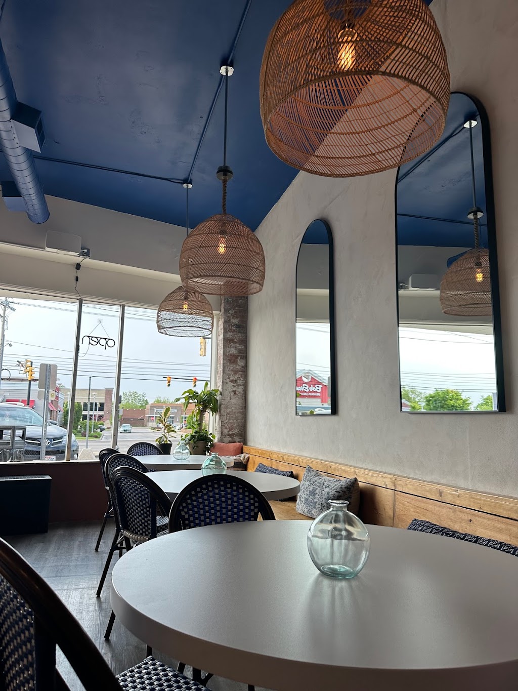 ZINA GREEK STREET FOOD | restaurant | 13898 Cedar Rd, University Heights, OH 44118, USA | 2169733334 OR +1 216-973-3334