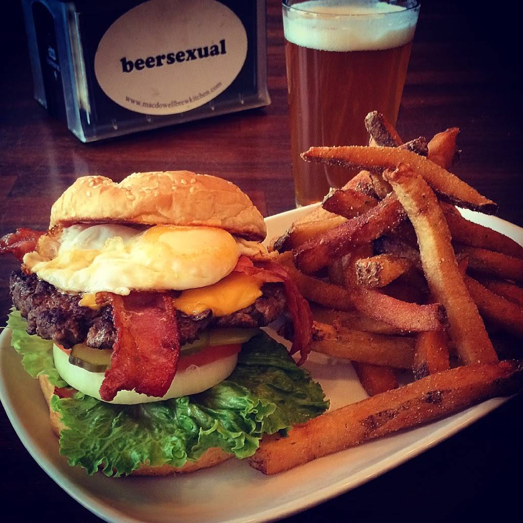 MacDowell Brew Kitchen | restaurant | 202 Harrison St SE B, Leesburg, VA 20175, USA | 7037772739 OR +1 703-777-2739