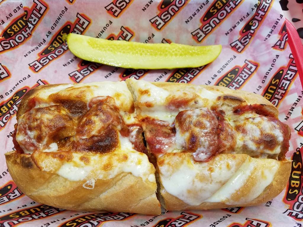 Firehouse Subs Englewood Gateway Center | meal delivery | 1092 S Main St, Englewood, OH 45322, USA | 9377710806 OR +1 937-771-0806