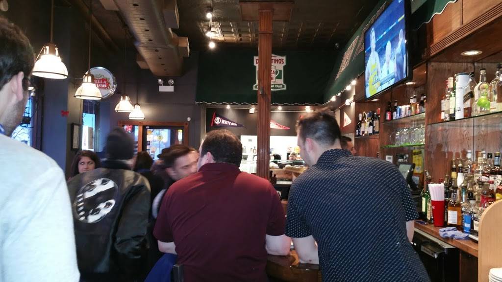 DAgostinos Pizza and Pub River West | restaurant | 752 N Ogden Ave, Chicago, IL 60642, USA | 3128503247 OR +1 312-850-3247