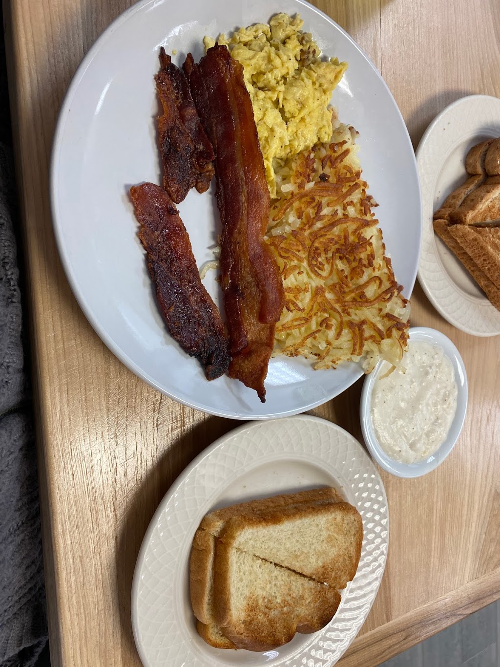 The Diner By Meles | restaurant | 550 N Green River Rd, Evansville, IN 47715, USA | 8124021272 OR +1 812-402-1272