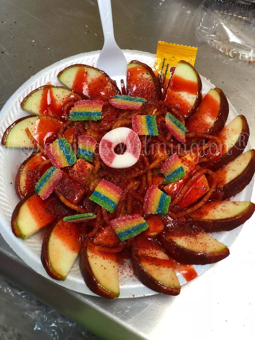 Antojitos Wilmington | restaurant | 800 Shipyard Blvd #17, Wilmington, NC 28412, USA | 9103992987 OR +1 910-399-2987