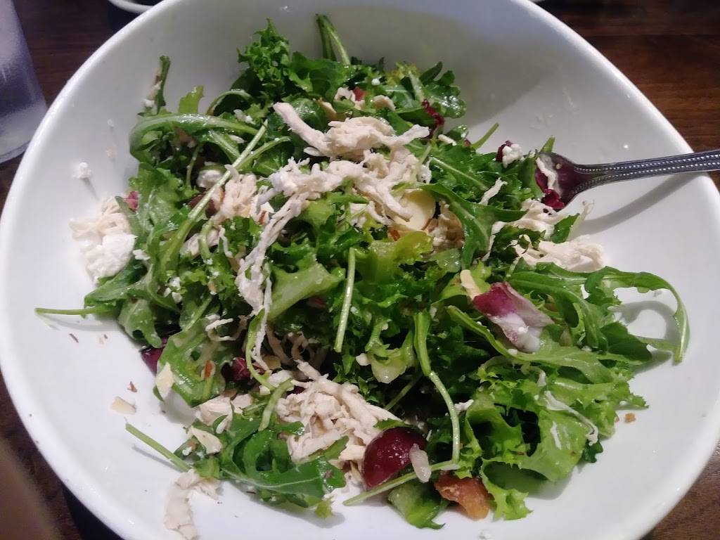 The Pour House [North Wales] | restaurant | 29 Airport Square, North Wales, PA 19454, USA | 2676454000 OR +1 267-645-4000