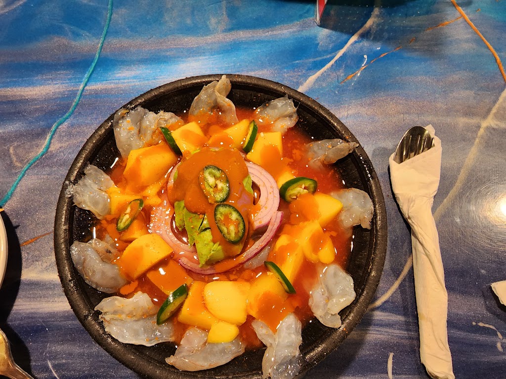 El Crudomingo | restaurant | 12295 Pellicano Dr # 1, El Paso, TX 79936, USA | 9158001157 OR +1 915-800-1157