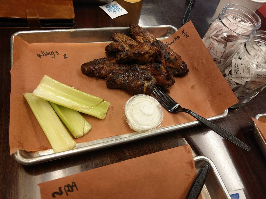 Monks BBQ | restaurant | 251 N 21st St, Purcellville, VA 20132, USA | 5407519425 OR +1 540-751-9425