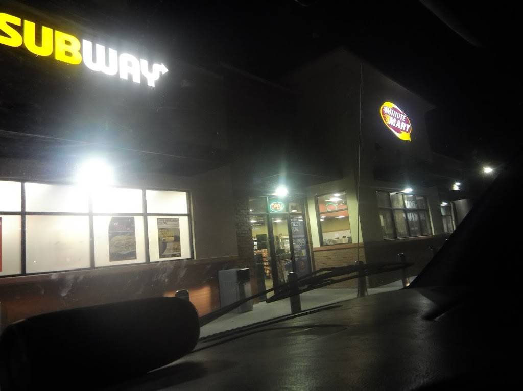 Subway Restaurants | restaurant | 3444 S 40th St, Phoenix, AZ 85040, USA | 6026016852 OR +1 602-601-6852