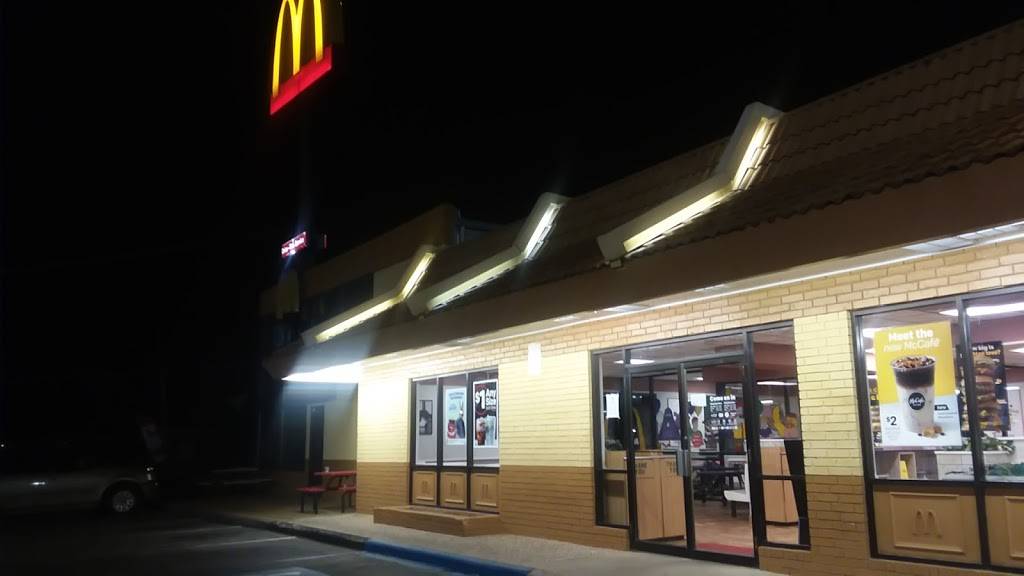 McDonalds | cafe | 6205 Youree Dr, Shreveport, LA 71105, USA | 3187978327 OR +1 318-797-8327