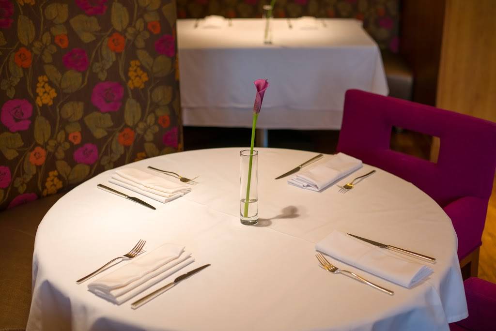 Wildflowers at Turning Stone | restaurant | 5218 Patrick Rd, Verona, NY 13478, USA | 8007717711 OR +1 800-771-7711