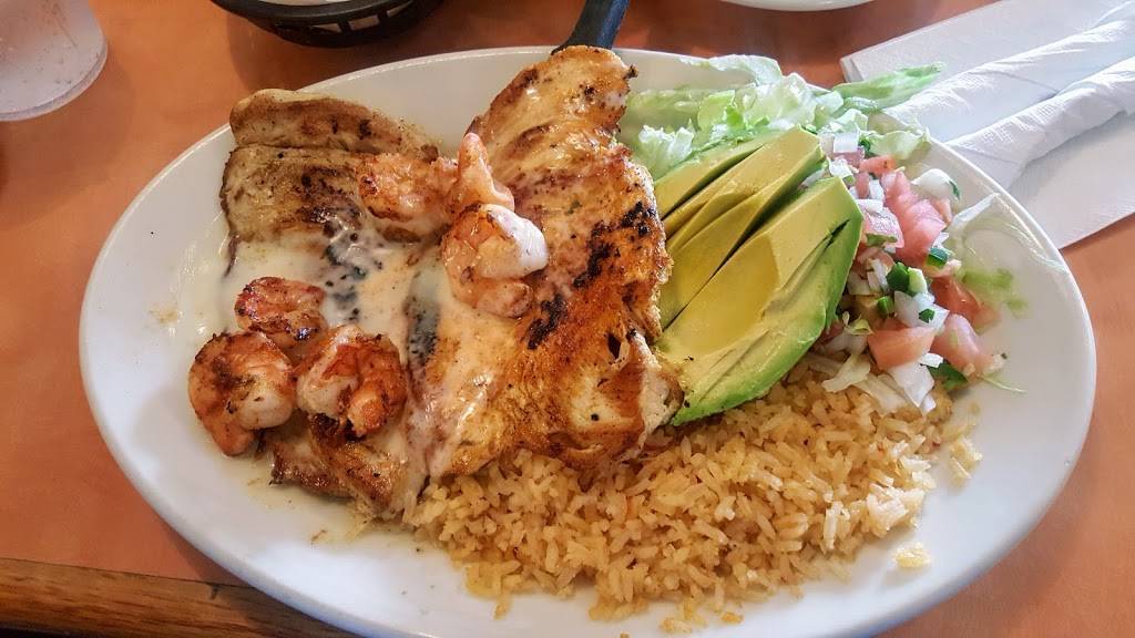 Dos Margaritas | restaurant | 1558 Riverstone Pkwy, Canton, GA 30114, USA | 7707203861 OR +1 770-720-3861