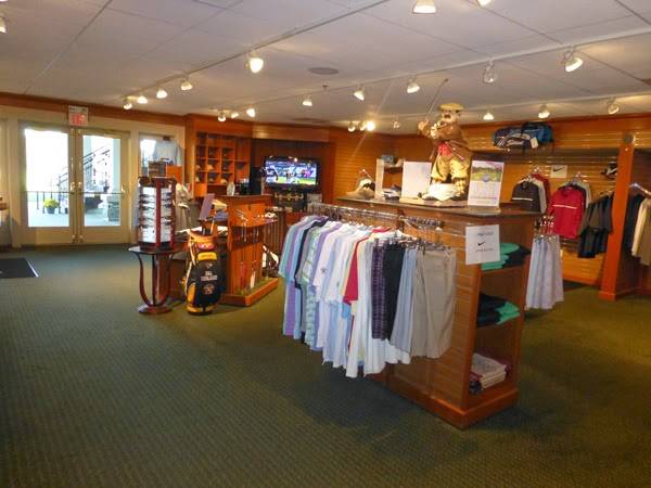 Woodcrest Country Club | restaurant | 300 E Evesham Rd, Cherry Hill, NJ 08003, USA | 8564294300 OR +1 856-429-4300