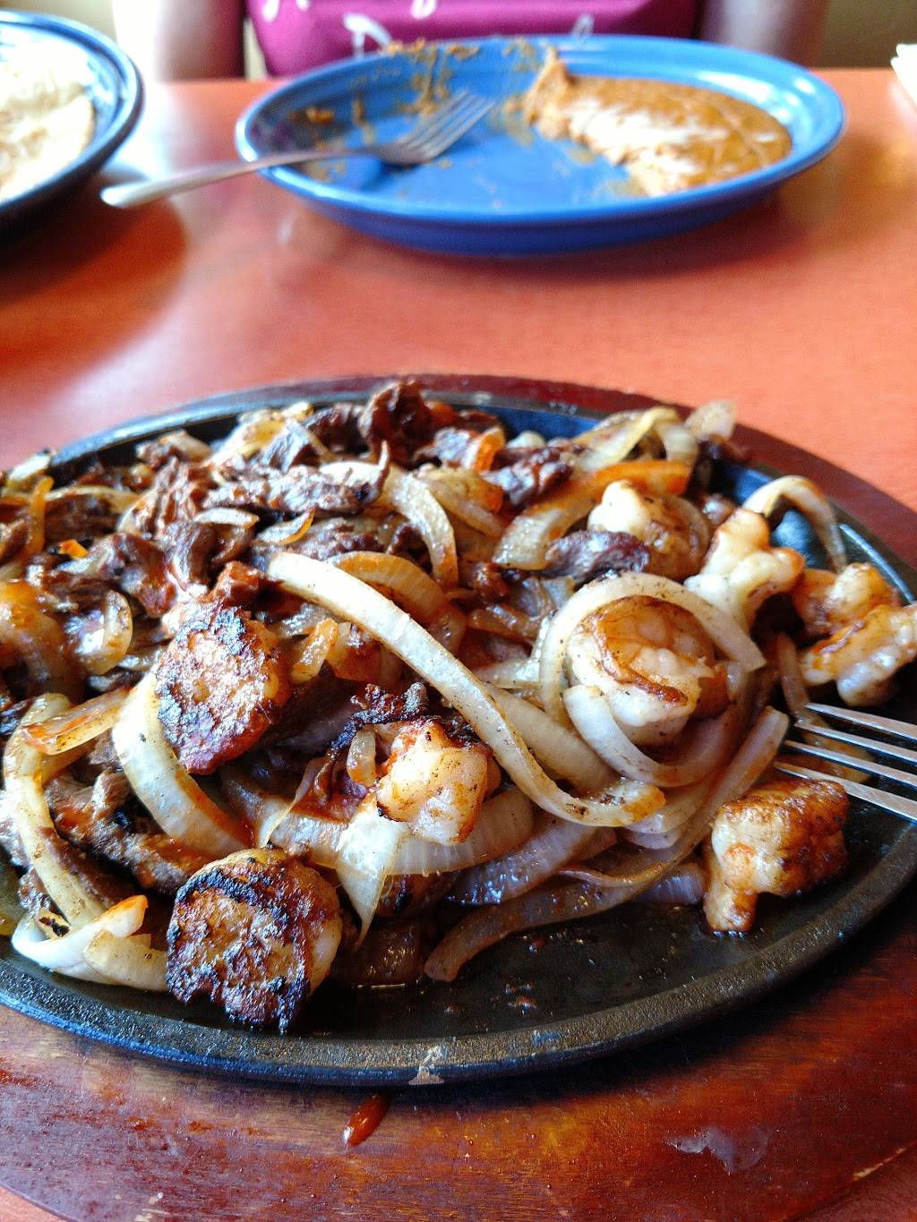 Mariachis | restaurant | 1072 Broad St, Sumter, SC 29150, USA | 8037753528 OR +1 803-775-3528