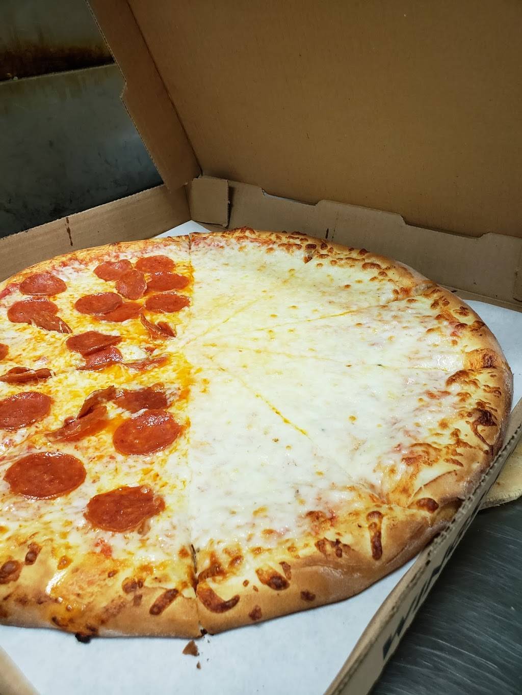 Angelottis Pizza | restaurant | 130 Heights Ave, Inverness, FL 34452, USA | 3524196550 OR +1 352-419-6550