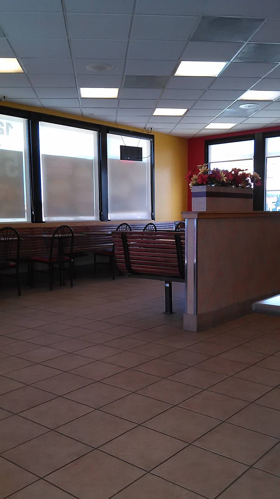 Wienerschnitzel | restaurant | 12951 Hesperia Rd #2, Victorville, CA 92392, USA | 7602417600 OR +1 760-241-7600