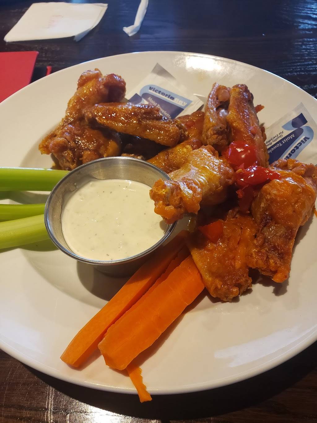 Recovery Sports Grill | restaurant | 1672 Sentinel Dr, Chesapeake, VA 23320, USA | 7578226920 OR +1 757-822-6920