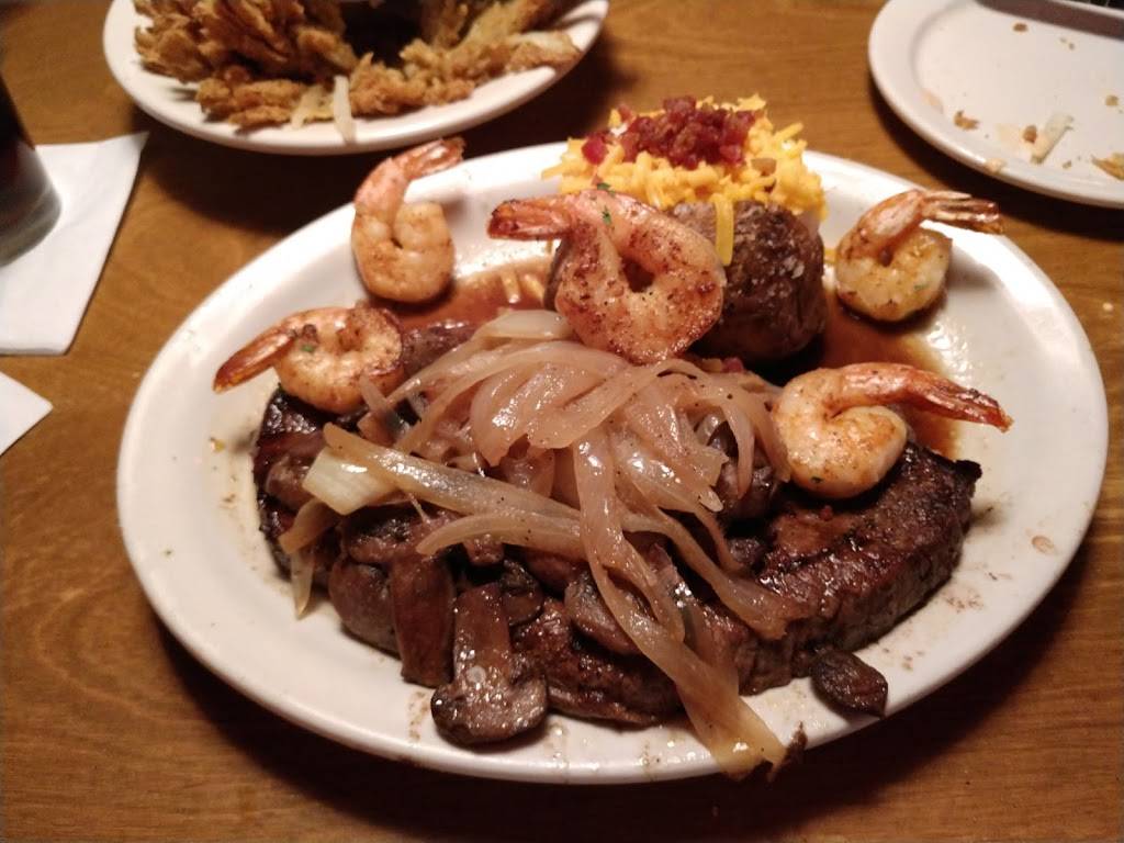 Texas Roadhouse | restaurant | 2033 W State St, Alliance, OH 44601, USA | 3308211755 OR +1 330-821-1755
