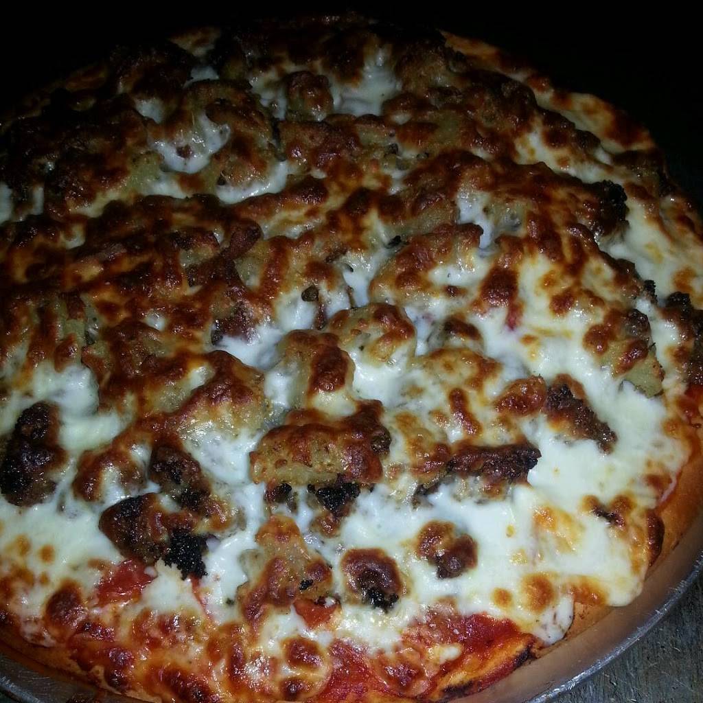 Deons Restaurant | restaurant | 7800 Superior Ave, Cleveland, OH 44103, USA | 2164588078 OR +1 216-458-8078