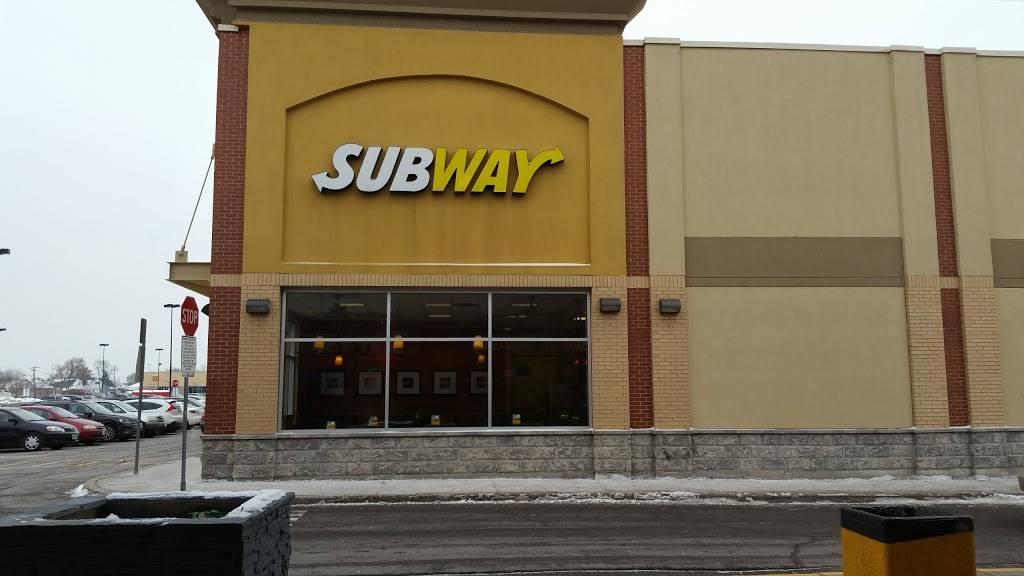 Subway | restaurant | 2261 Islington Ave, Etobicoke, ON M9W 3W7, Canada | 4167455767 OR +1 416-745-5767