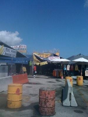 Flea Market | restaurant | 12680 NW 42nd Ave, Opa-locka, FL 33054, USA | 3056880500 OR +1 305-688-0500