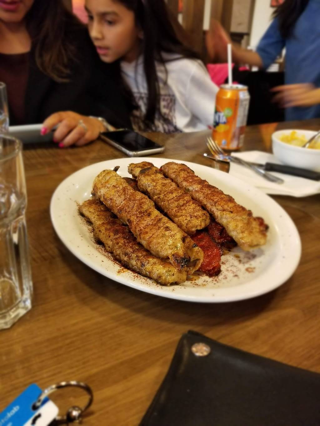 Caravan Kabob House Mississauga | restaurant | 5955 Latimer Dr, Mississauga, ON L5V 0B7, Canada | 9058139889 OR +1 905-813-9889