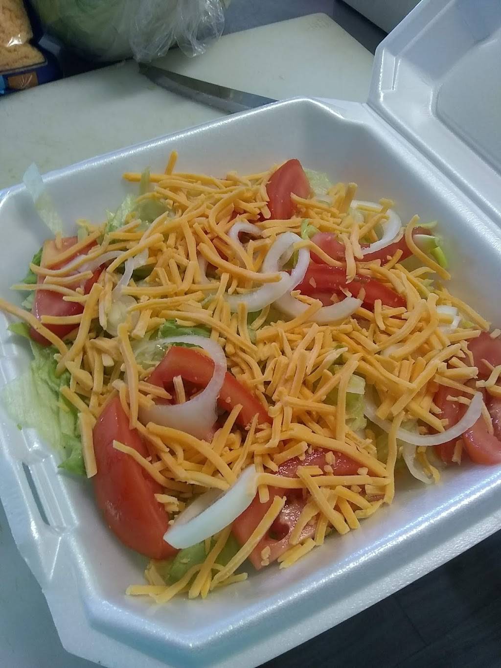 L&L Drive Thru Burgers | restaurant | 377 FM2457, Livingston, TX 77351, USA | 9369674143 OR +1 936-967-4143